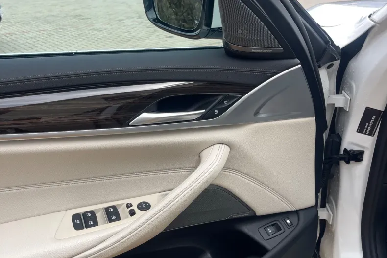 BMW 530e (Seria 5) din 2020 cu 178.000 km - oferta BMW202321 - foto 28