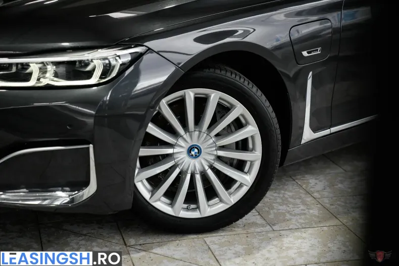 BMW 745e (Seria 7) din 2021 cu 131.060 km - oferta BMW202322 - foto 12