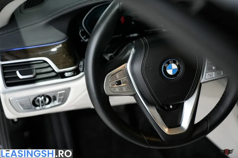 BMW 745e (Seria 7) din 2021 cu 131.060 km - oferta BMW202322 - foto 14