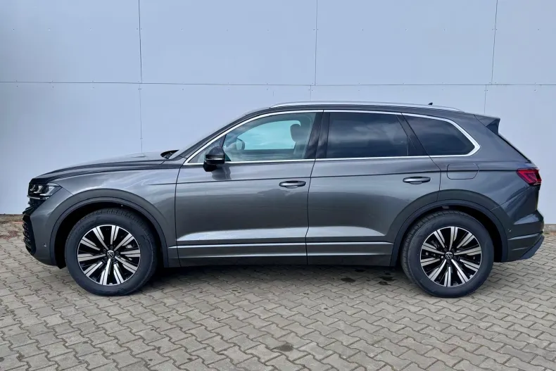 Volkswagen Touareg din 2025 cu 19 km - oferta VOL202331 - foto 4