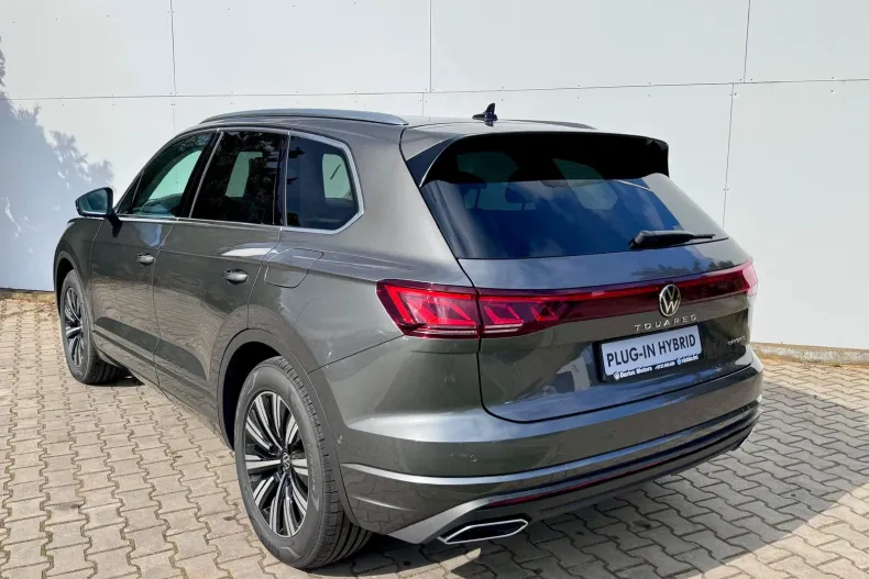 Volkswagen Touareg din 2025 cu 19 km - oferta VOL202331 - foto 6