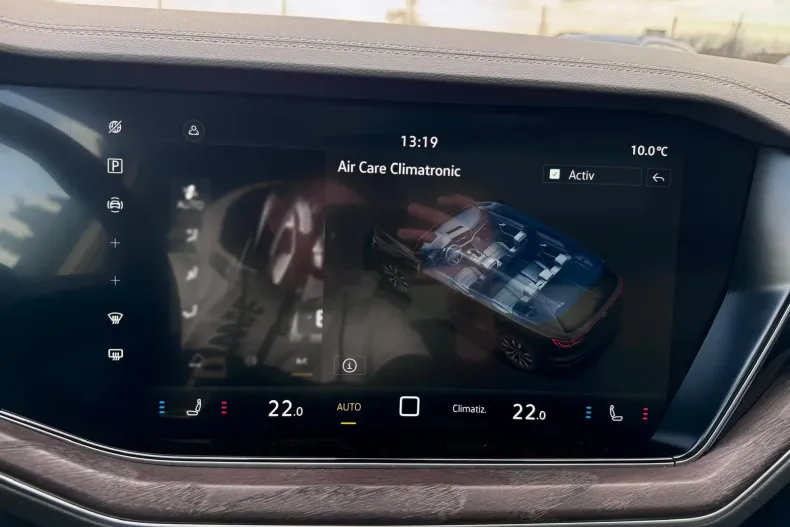 Volkswagen Touareg din 2025 cu 19 km - oferta VOL202331 - foto 38