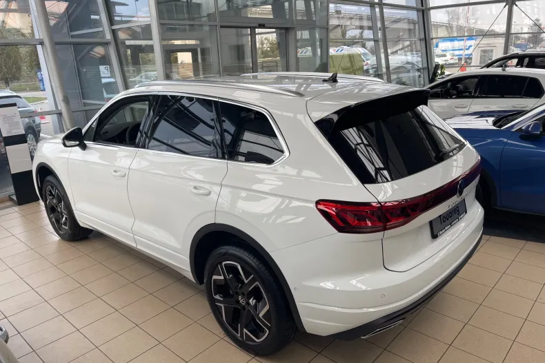 Volkswagen Touareg din 2026 cu 120.000 km - oferta VOL202334 - foto 5