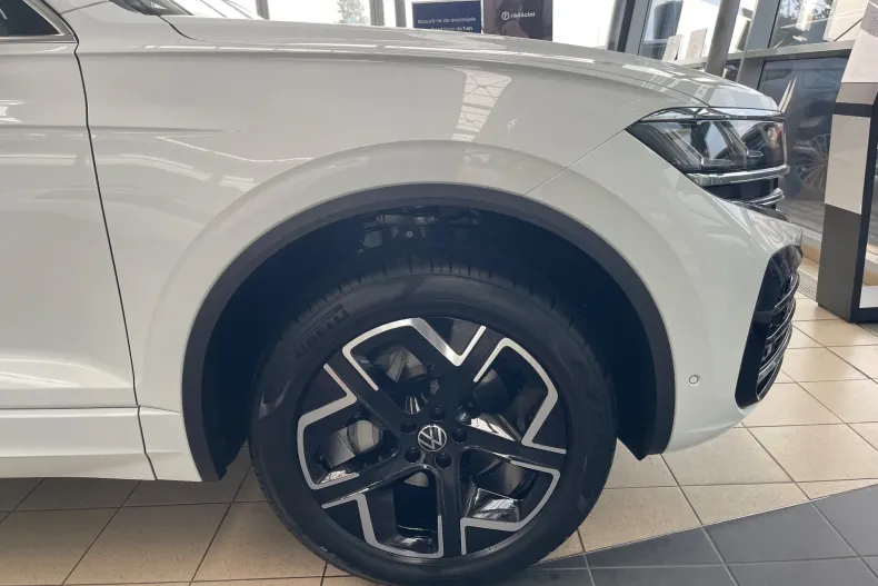 Volkswagen Touareg din 2026 cu 120.000 km - oferta VOL202334 - foto 6