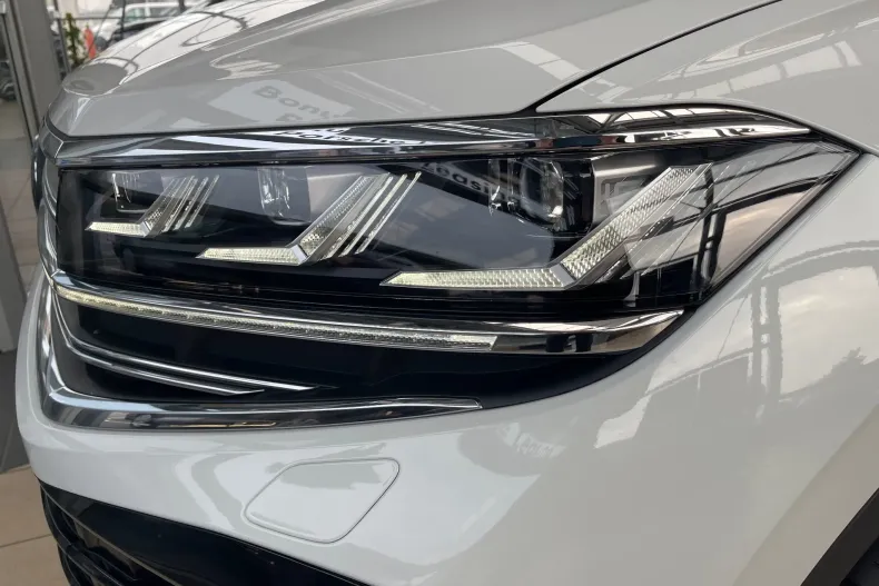 Volkswagen Touareg din 2026 cu 120.000 km - oferta VOL202334 - foto 9