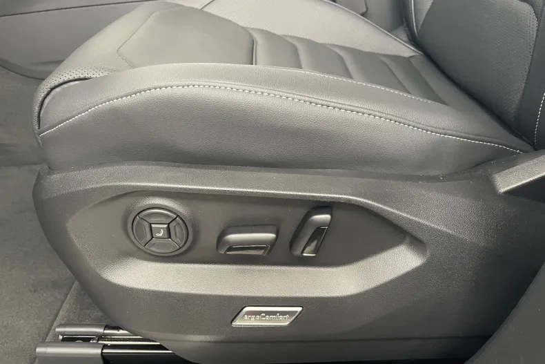 Volkswagen Touareg din 2026 cu 120.000 km - oferta VOL202334 - foto 22