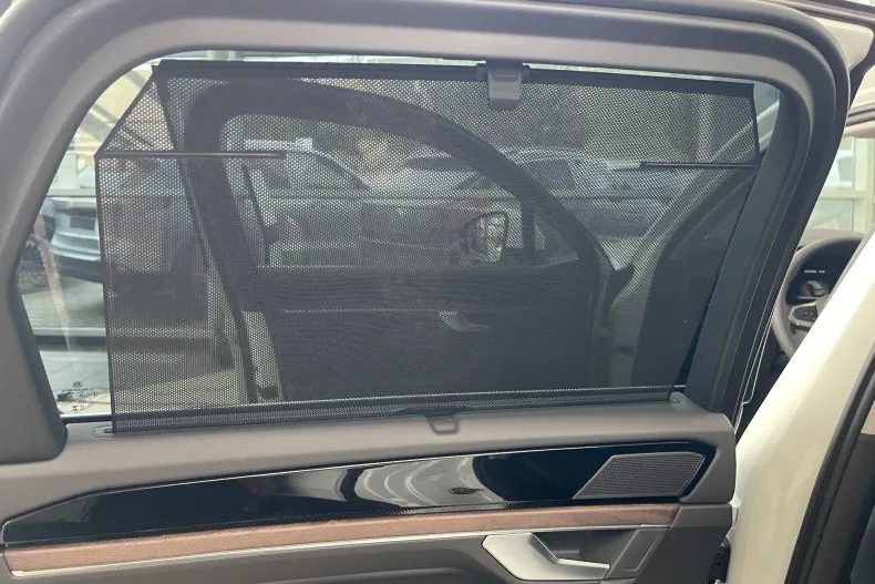 Volkswagen Touareg din 2026 cu 120.000 km - oferta VOL202334 - foto 24