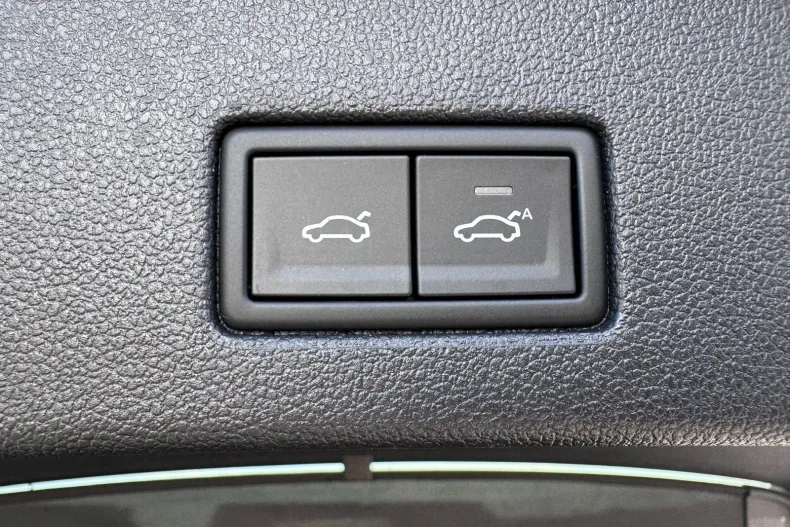 Volkswagen Touareg din 2025 cu 1.354 km - oferta VOL202335 - foto 33