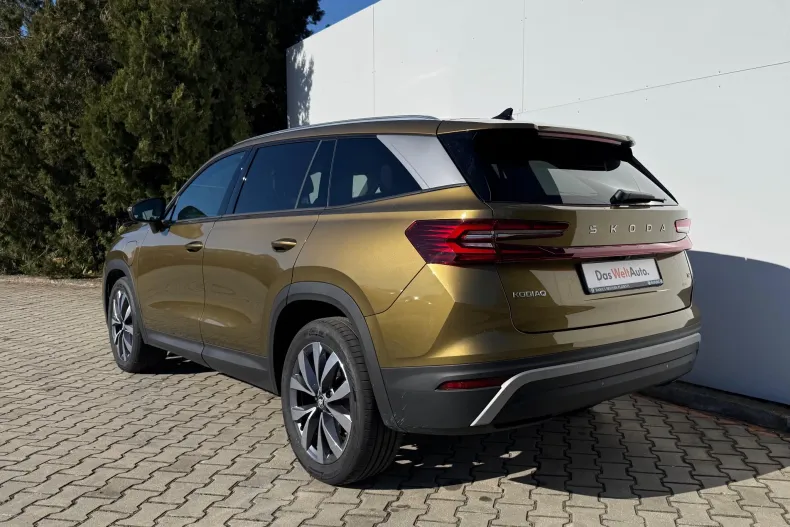 Skoda Kodiaq din 2025 cu 7.300 km - oferta SKO202336 - foto 6