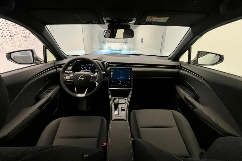 Lexus LBX din 2026 cu 2 km - oferta LEX202337 - foto 11