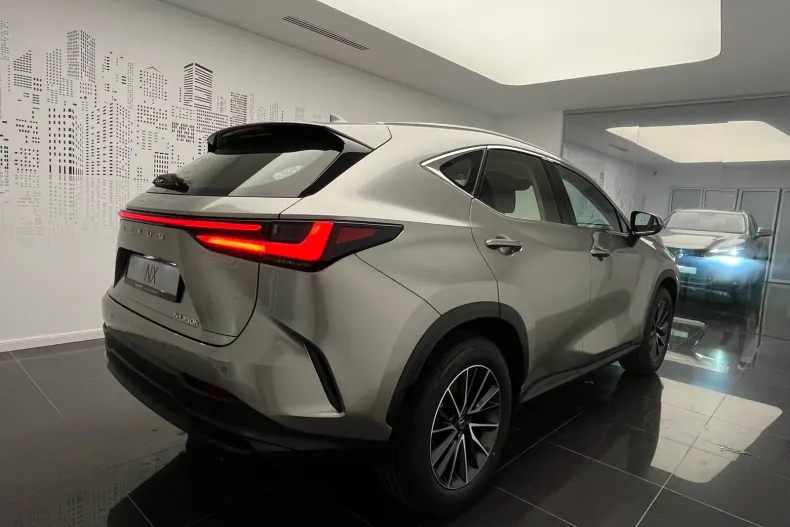 Lexus Seria NX din 2025 cu 4 km - oferta LEX202339 - foto 6