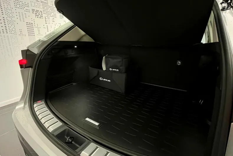 Lexus Seria NX din 2025 cu 4 km - oferta LEX202339 - foto 35