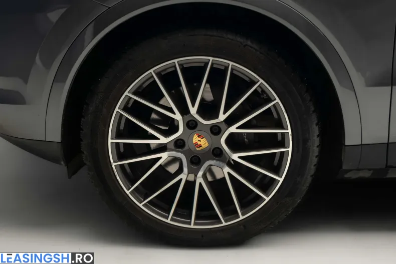 Porsche Cayenne din 2021 cu 80.000 km - oferta POR202341 - foto 9