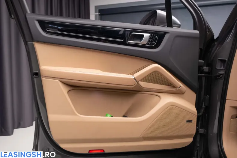 Porsche Cayenne din 2021 cu 80.000 km - oferta POR202341 - foto 18