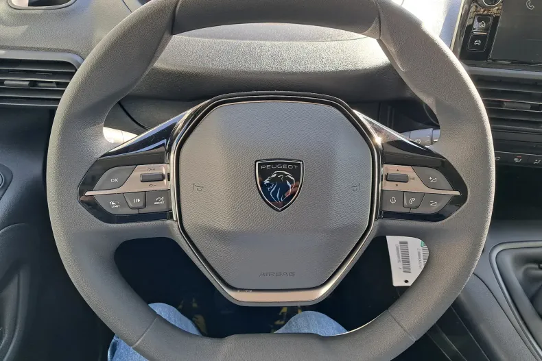 Peugeot Rifter din 2025 cu 1 km - oferta PEU202342 - foto 18