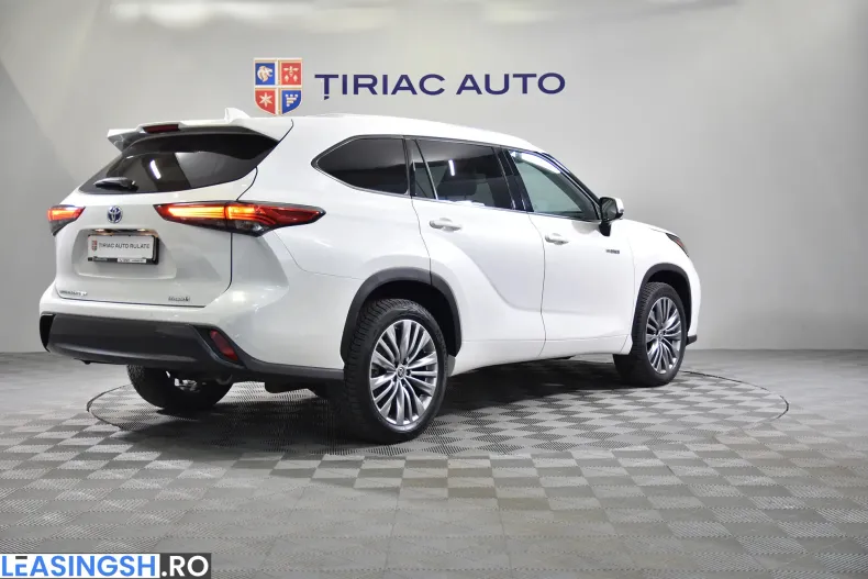 Toyota Highlander din 2021 cu 58.201 km - oferta TOY202347 - foto 5