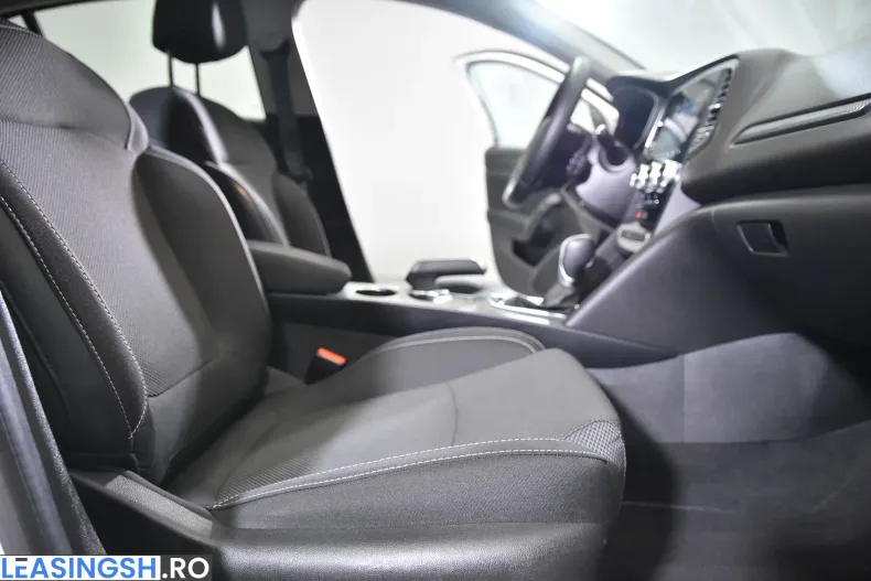 Renault Megane din 2022 cu 48.035 km - oferta REN202352 - foto 11