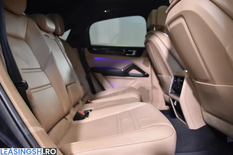 Porsche Cayenne Coupe din 2020 cu 59.949 km - oferta POR202356 - foto 12