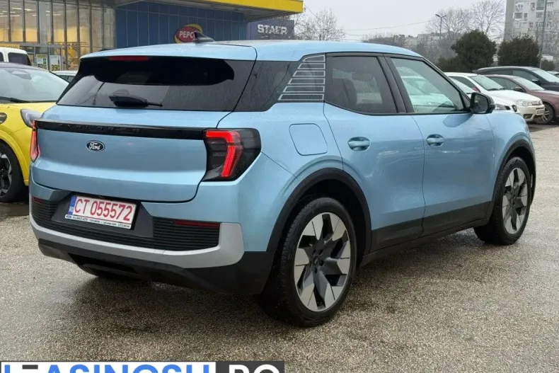 Ford Explorer din 2025 cu 900 km - oferta FOR202361 - foto 5