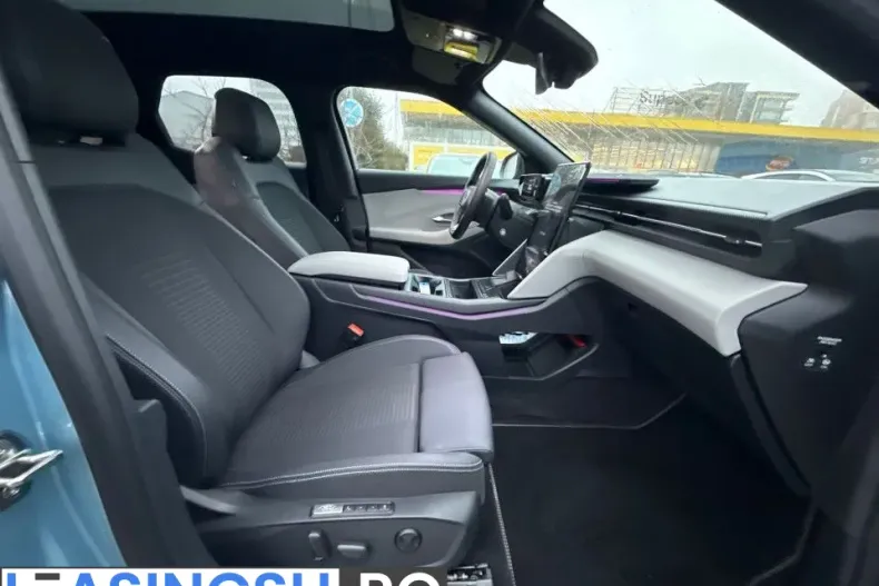 Ford Explorer din 2025 cu 900 km - oferta FOR202361 - foto 26