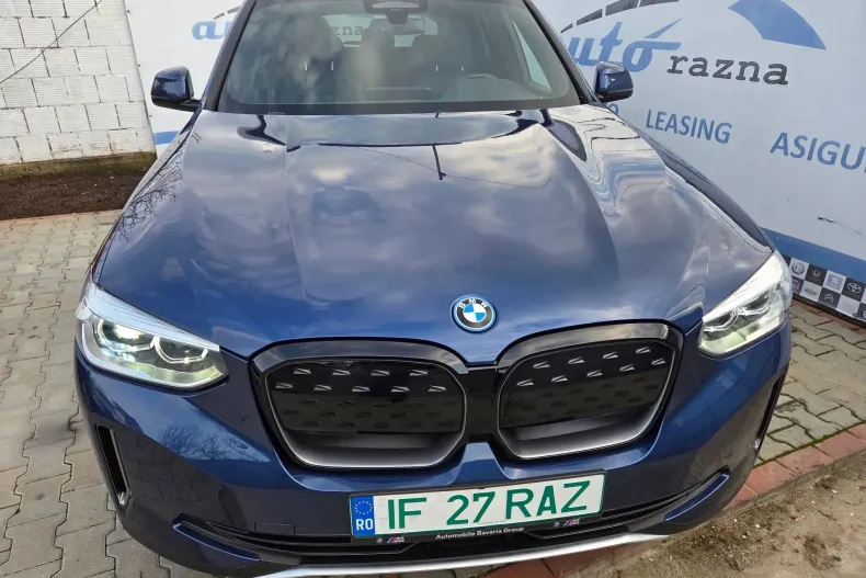 BMW iX3 (Seria X) din 2022 cu 17.000 km - oferta BMW202364 - foto 1