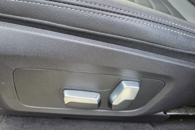 BMW iX3 (Seria X) din 2022 cu 17.000 km - oferta BMW202364 - foto 22