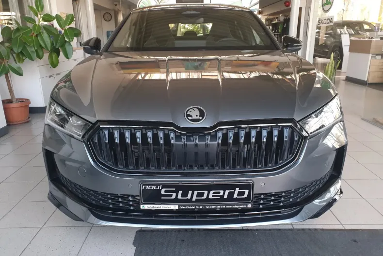 Skoda Superb din 2025 cu 9 km - oferta SKO202371 - foto 2