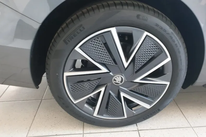 Skoda Superb din 2025 cu 9 km - oferta SKO202371 - foto 8