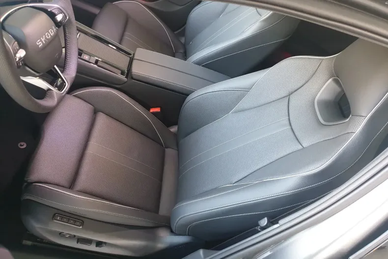 Skoda Superb din 2025 cu 9 km - oferta SKO202371 - foto 12