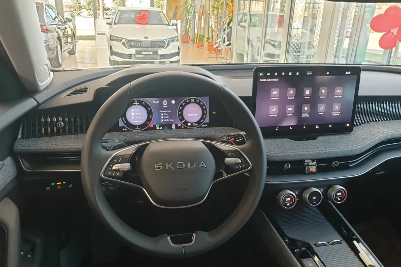 Skoda Superb din 2025 cu 6 km - oferta SKO202373 - foto 18