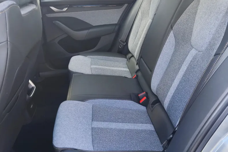 Skoda Octavia din 2026 cu 5 km - oferta SKO202374 - foto 12