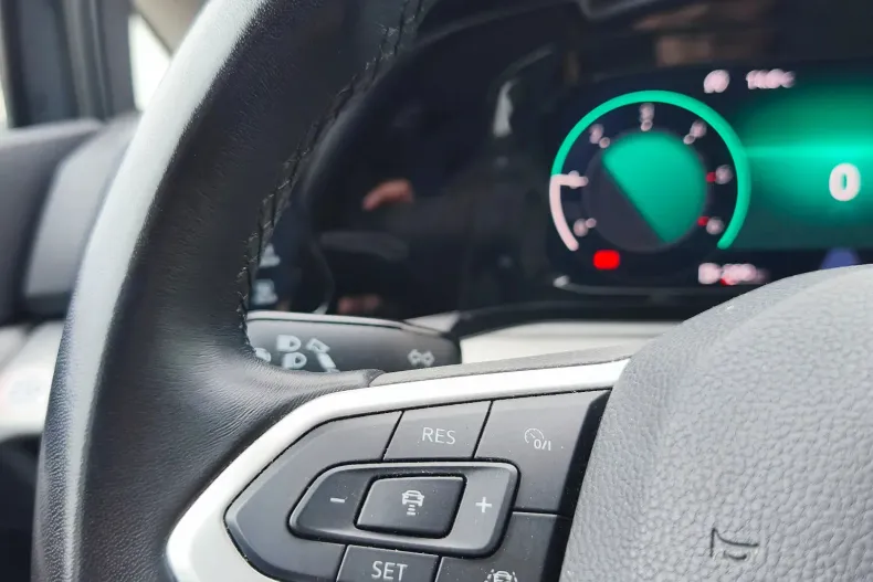 Volkswagen Golf din 2022 cu 176.704 km - oferta VOL202376 - foto 10