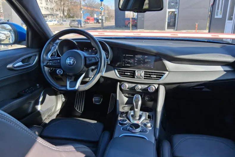 Alfa Romeo Giulia din 2021 cu 13.750 km - oferta ALF202377 - foto 9