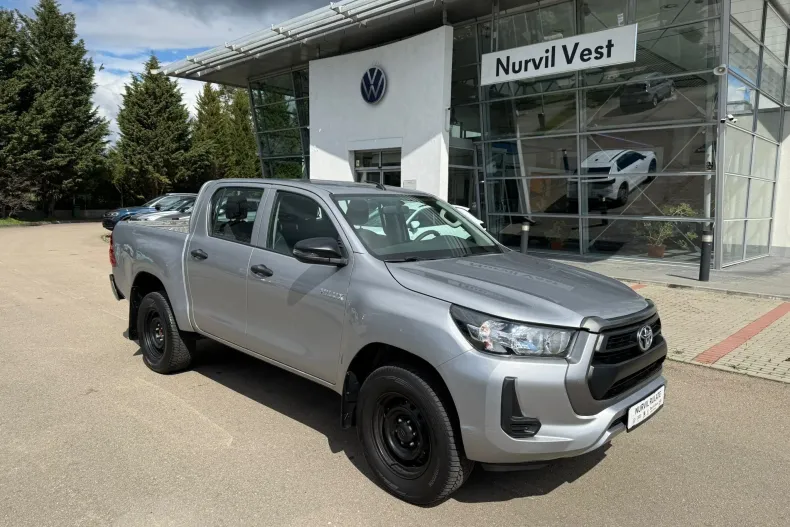 Toyota Hilux din 2021 cu 140.231 km - oferta TOY202386 - foto 1