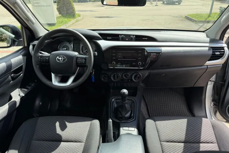 Toyota Hilux din 2021 cu 140.231 km - oferta TOY202386 - foto 4