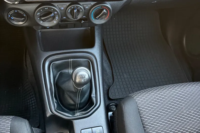 Toyota Hilux din 2021 cu 140.231 km - oferta TOY202386 - foto 10