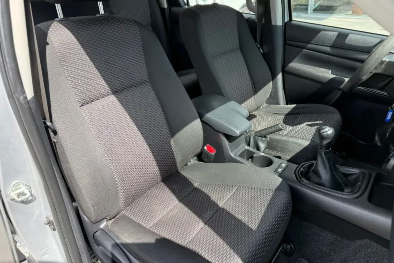 Toyota Hilux din 2021 cu 140.231 km - oferta TOY202386 - foto 18