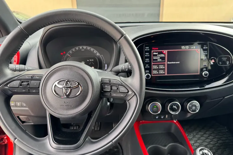 Toyota Aygo (X) din 2024 cu 9.900 km - oferta TOY202389 - foto 10