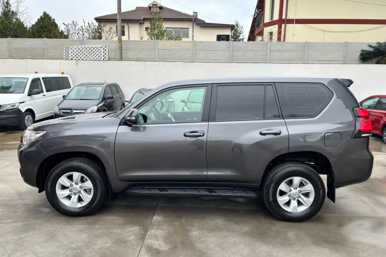 Toyota Land Cruiser din 2023 cu 29.900 km - oferta TOY202390 - foto 8