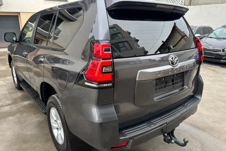 Toyota Land Cruiser din 2023 cu 29.900 km - oferta TOY202390 - foto 9