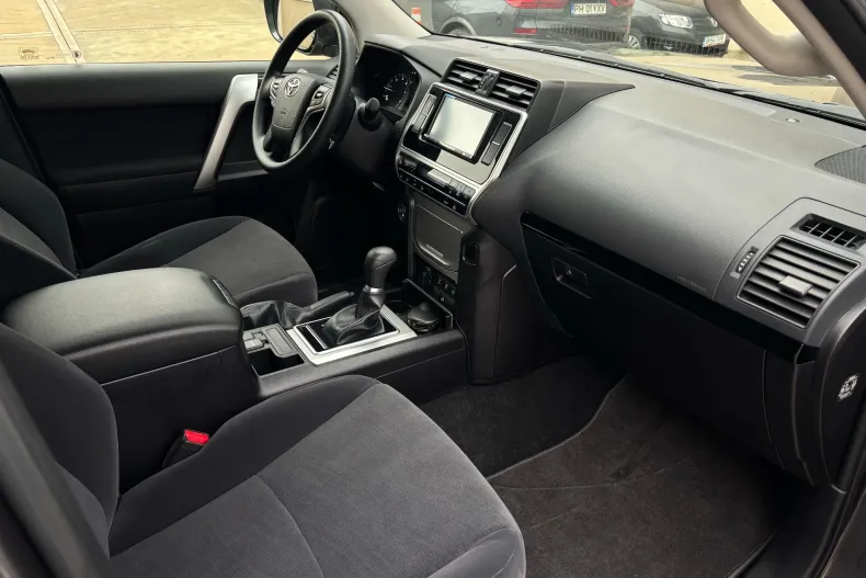 Toyota Land Cruiser din 2023 cu 29.900 km - oferta TOY202390 - foto 10