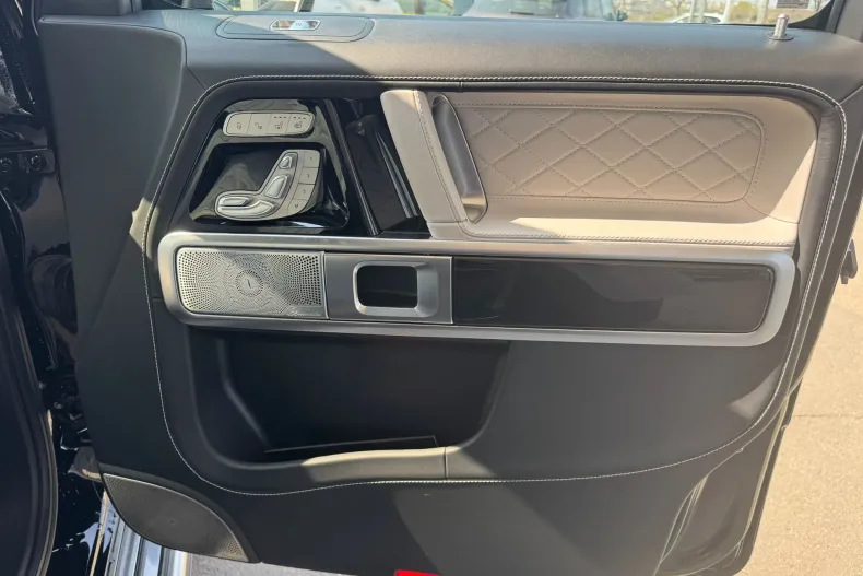 Mercedes-Benz G din 2023 cu 46.200 km - oferta MER202393 - foto 15