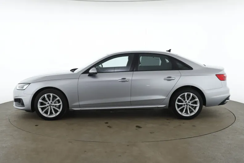 Audi A4 din 2022 cu 75.517 km - oferta AUD202399 - foto 8