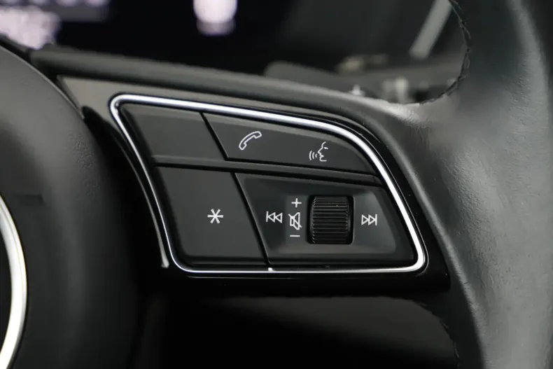 Audi A4 din 2022 cu 75.517 km - oferta AUD202399 - foto 20