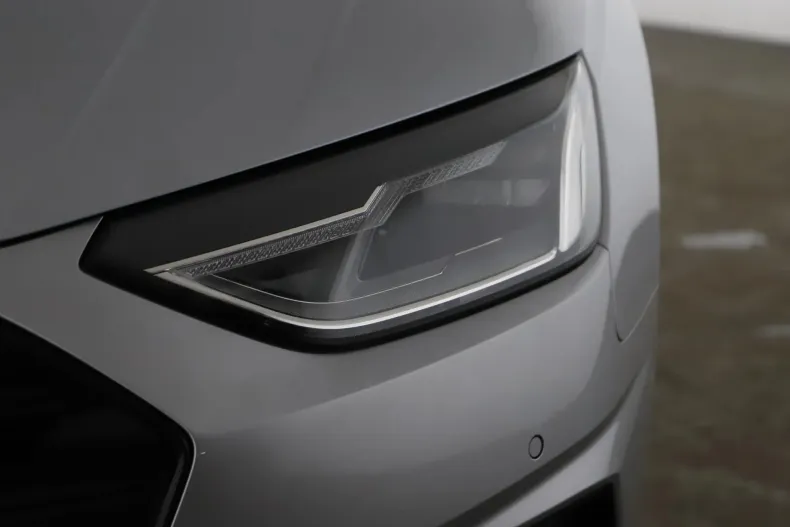 Audi A4 din 2022 cu 75.517 km - oferta AUD202399 - foto 26