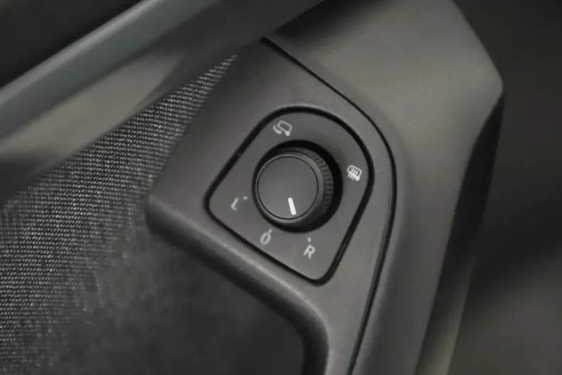 Seat Ateca din 2022 cu 108.696 km - oferta SEA202404 - foto 23