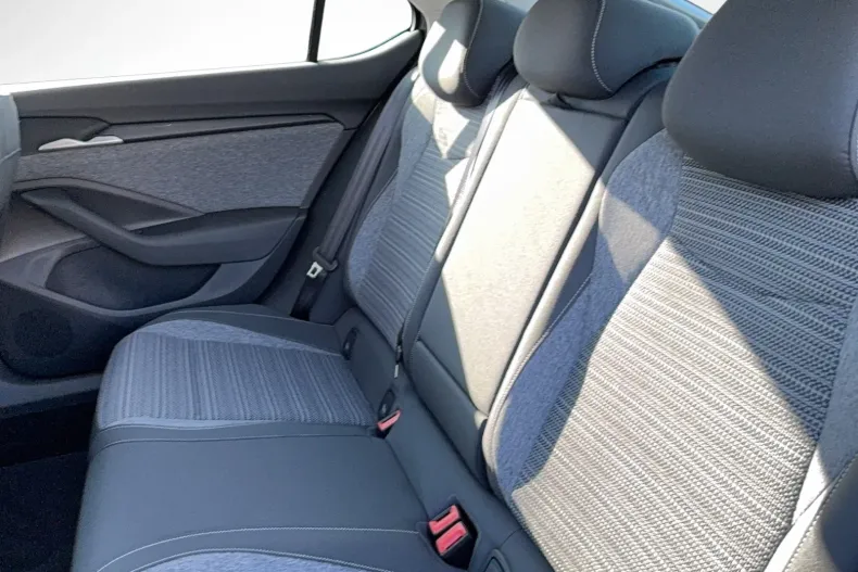 Skoda Superb din 2025 cu 5.000 km - oferta SKO202408 - foto 10