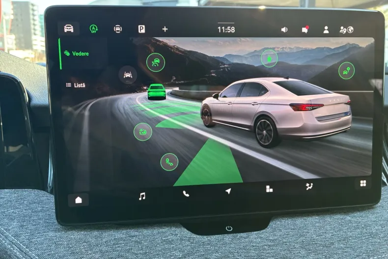 Skoda Superb din 2025 cu 5.000 km - oferta SKO202408 - foto 13