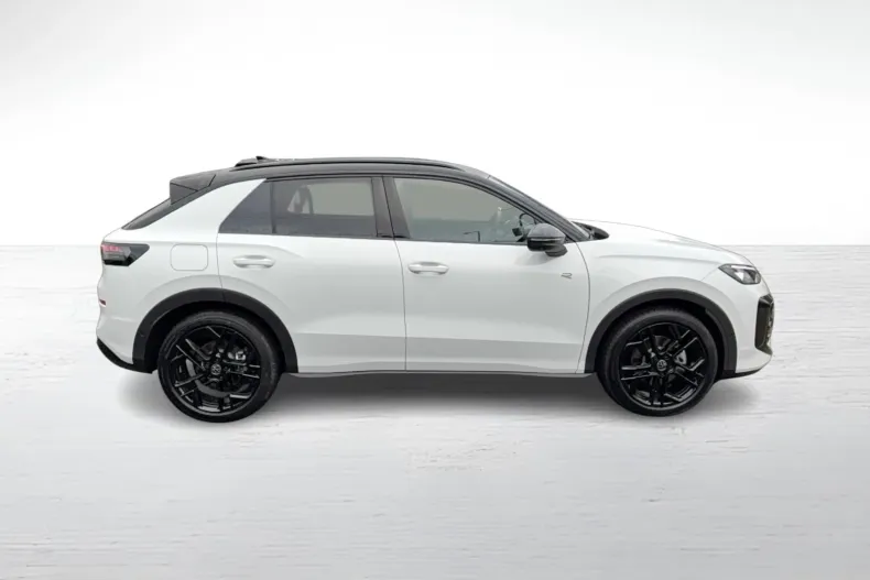 Volkswagen T-Roc din 2025 cu 2.900 km - oferta VOL202410 - foto 4