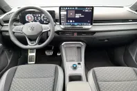 Volkswagen T-Roc din 2025 cu 2.900 km - oferta VOL202410 - foto 9